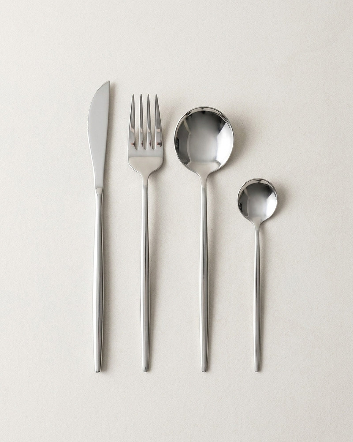 Faqueiro inox 24 peças, foto de estúdio
