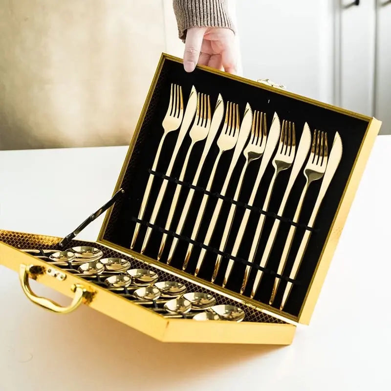 Jogo de Talheres Inox 24 Peças Premium 18